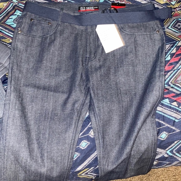 Straight (Black Jeans) - Picture 1 of 3